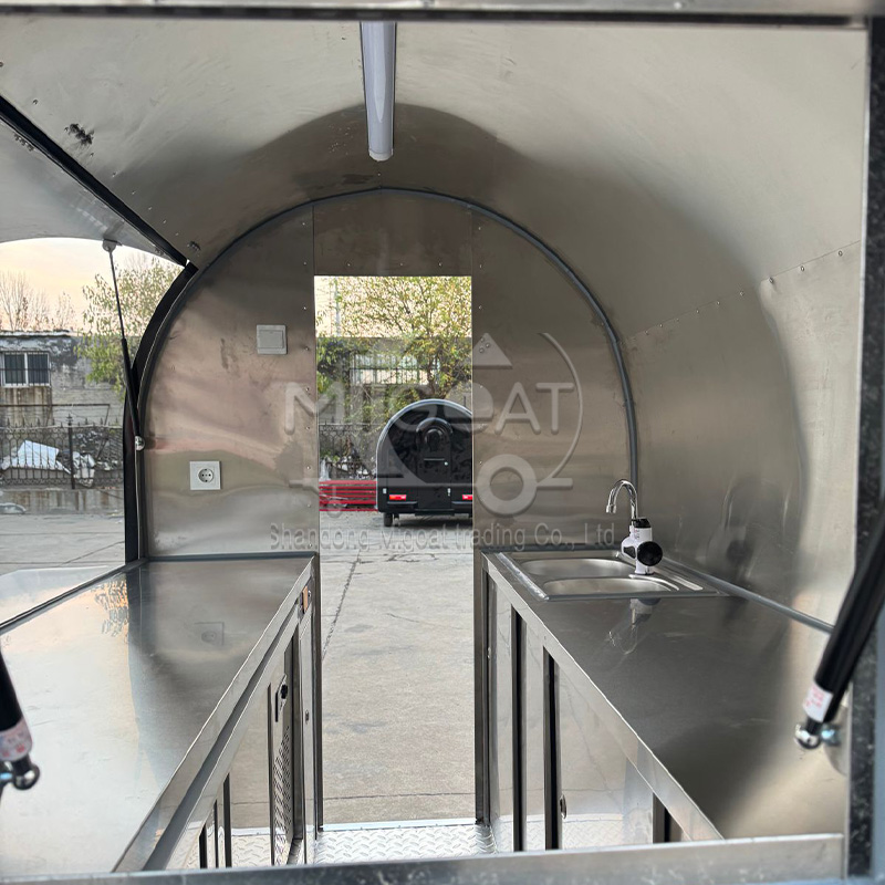 Black round Mobile Food Cart w - Food Snacks That Are Black recensie en prijs